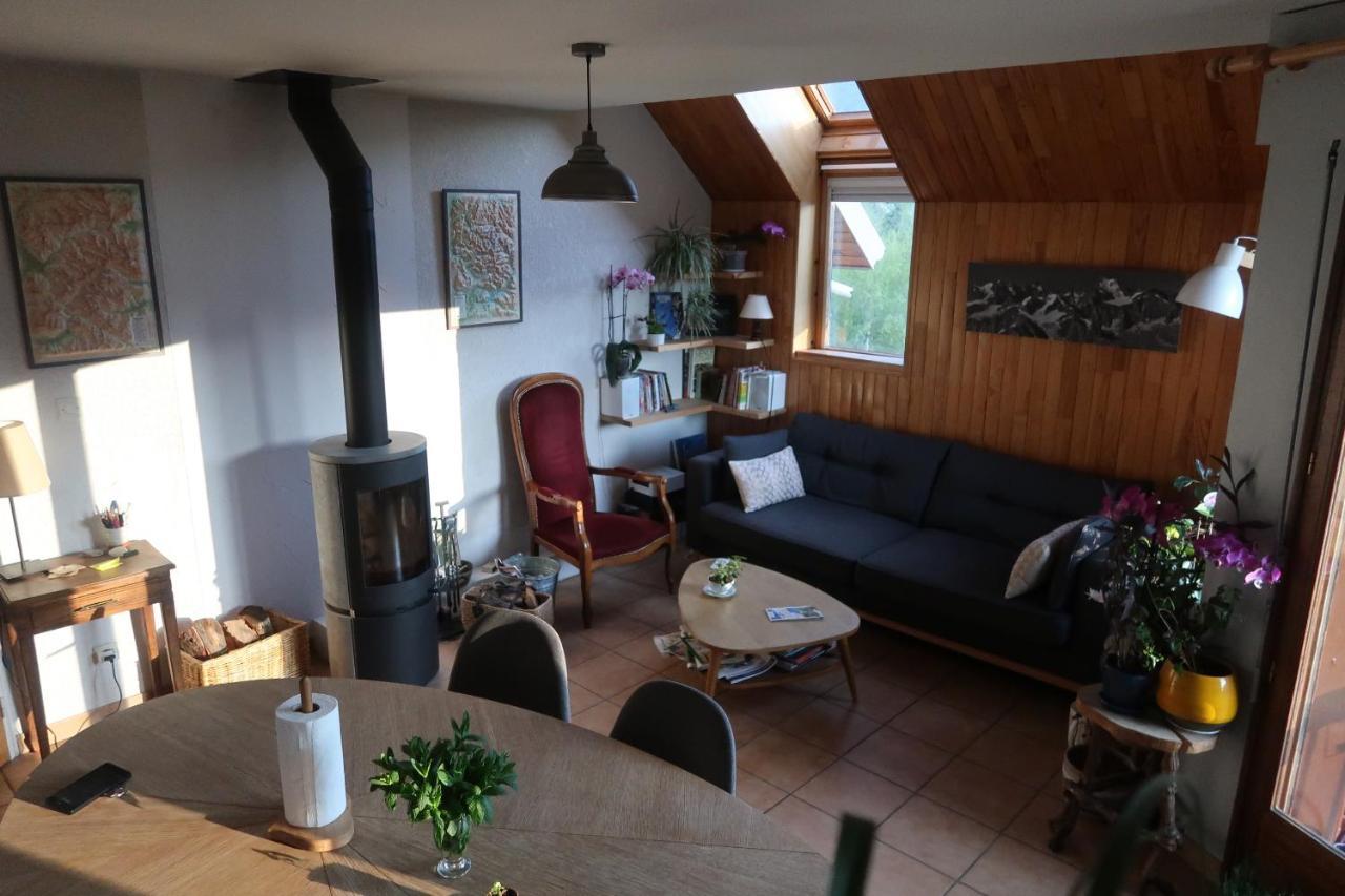 Chez Cat Et Christophe , Chambre Calme Et Lumineuse Chez L'Habitant Avec Vue Guillestre Ngoại thất bức ảnh